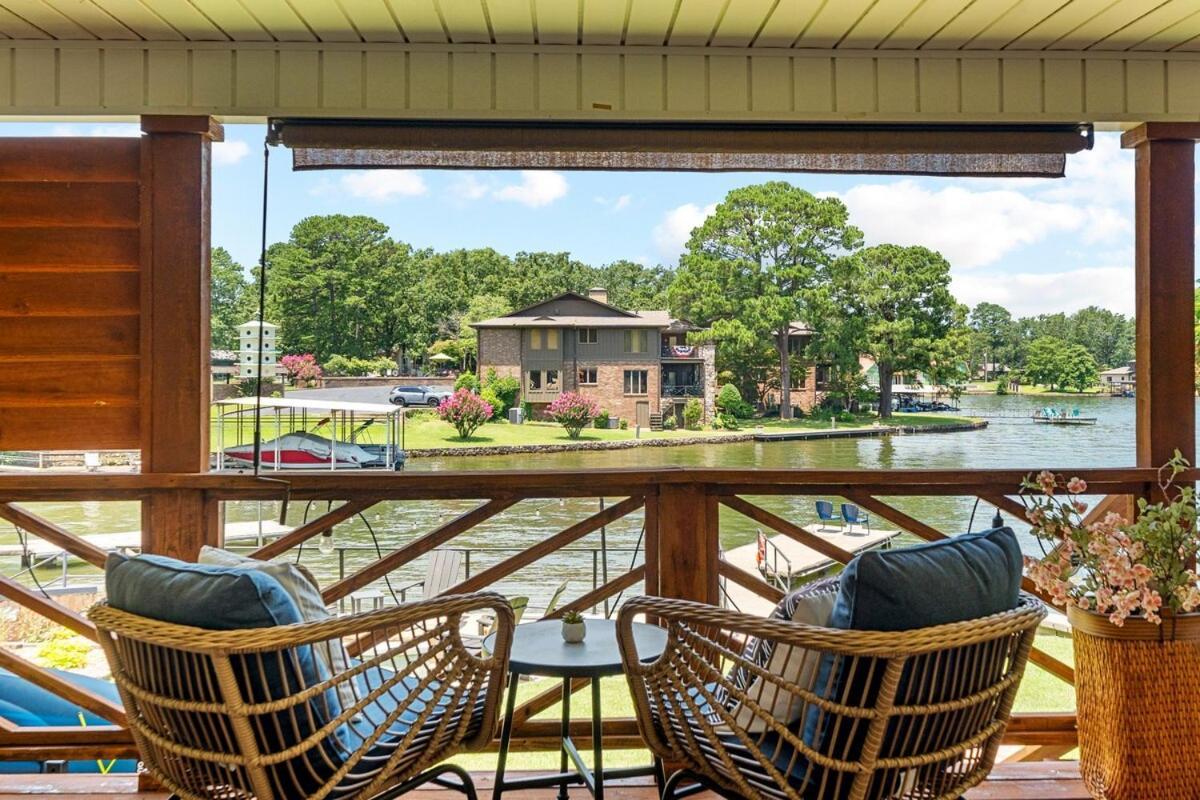 Steps To The Lake, Game Room & More! Sleeps 9 Lake Hamilton Екстер'єр фото