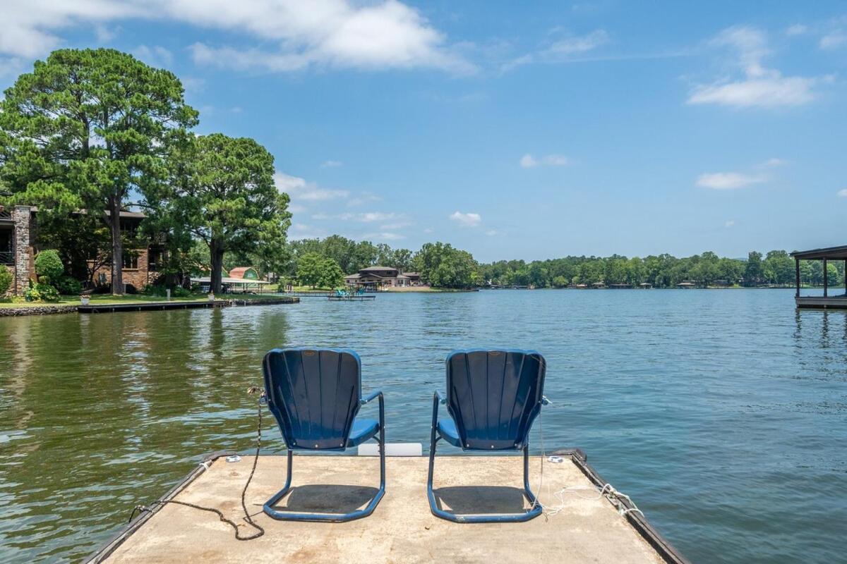 Steps To The Lake, Game Room & More! Sleeps 9 Lake Hamilton Екстер'єр фото